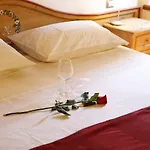Luzzo 15 *