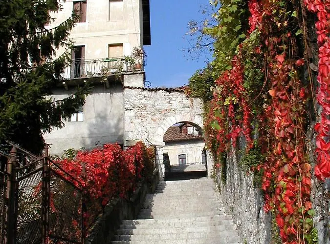 Luzzo 15 Apartman Feltre